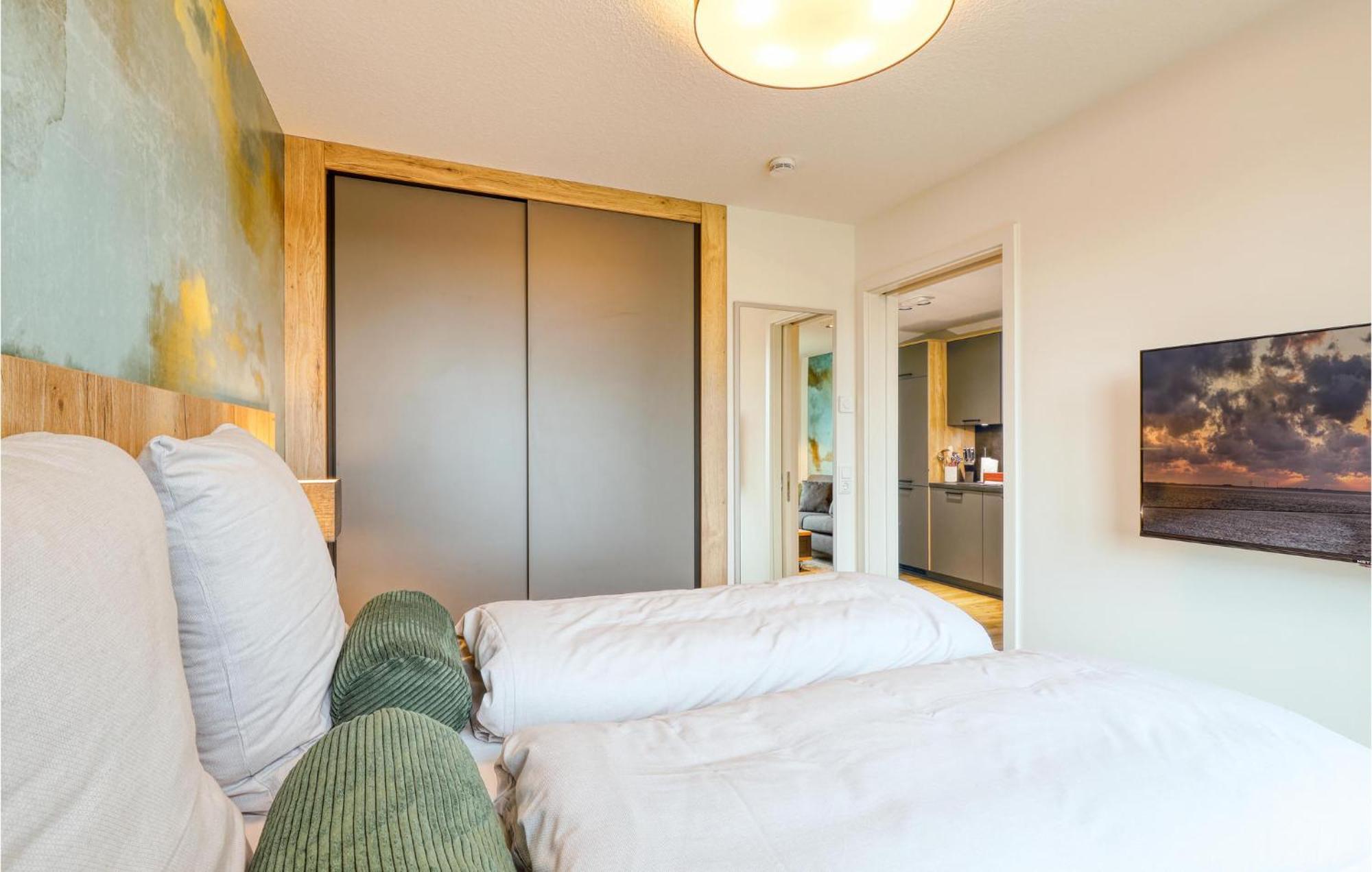 1 Bedroom Nice Apartment In Nordstrand Bagian luar foto