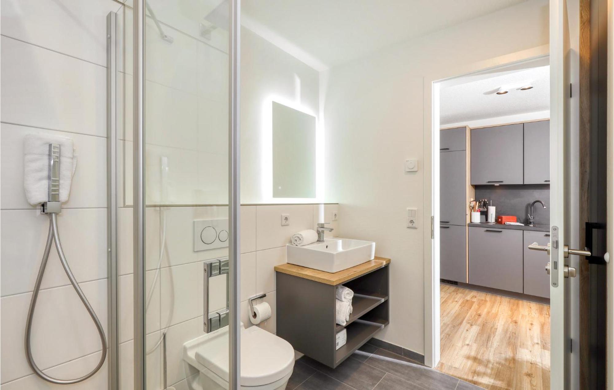 1 Bedroom Nice Apartment In Nordstrand Bagian luar foto