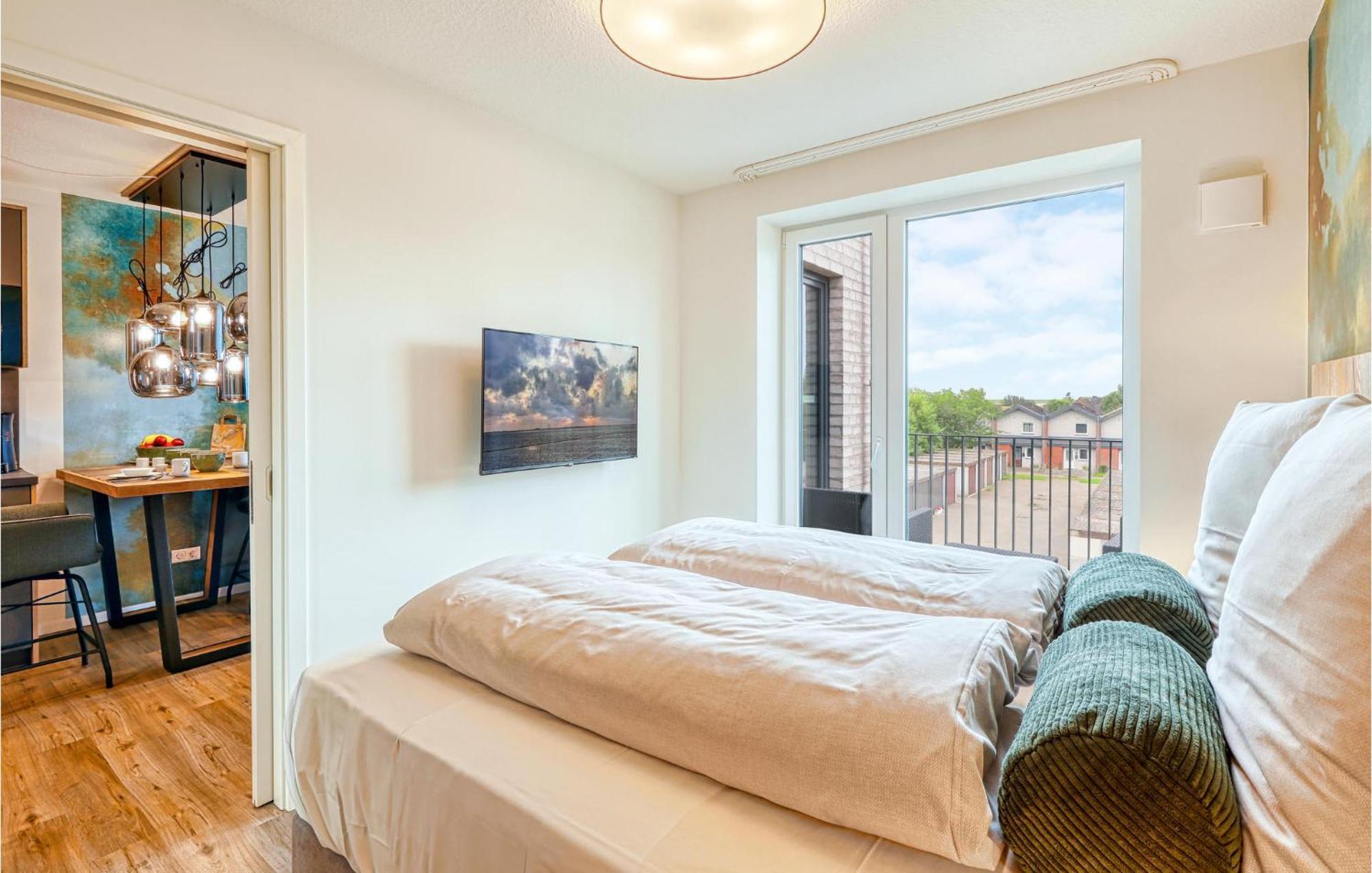 1 Bedroom Nice Apartment In Nordstrand Bagian luar foto